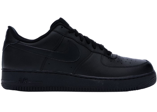 Nike Air Force 1 Low '07 en negro