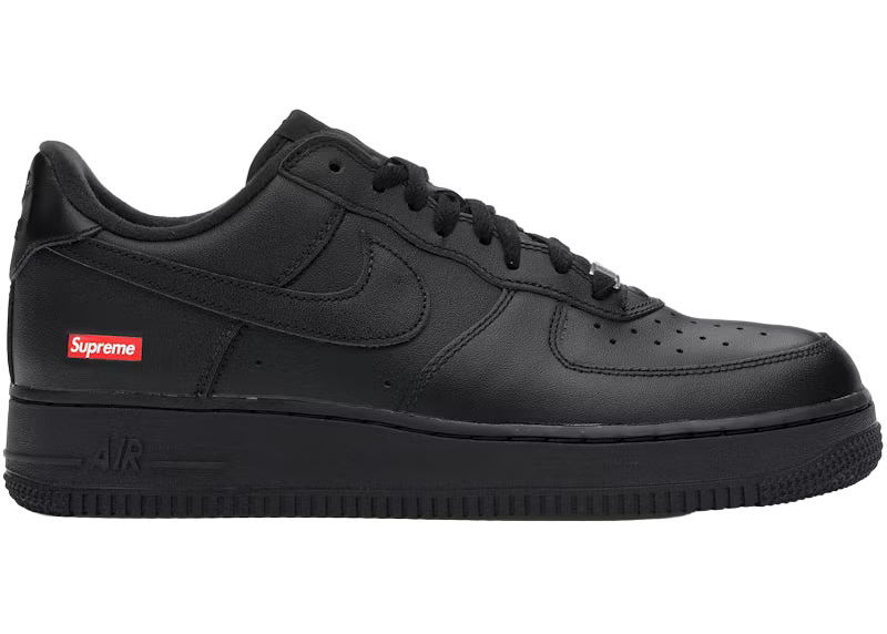 Nike Air Force 1 Low Supreme en negro